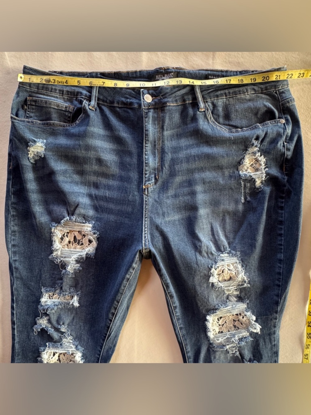 Judy Blue Jeans Distressed Lace Patch Skinny Mid Rise Denim Stretch JB8463 (24W) - Picture 6 of 17
